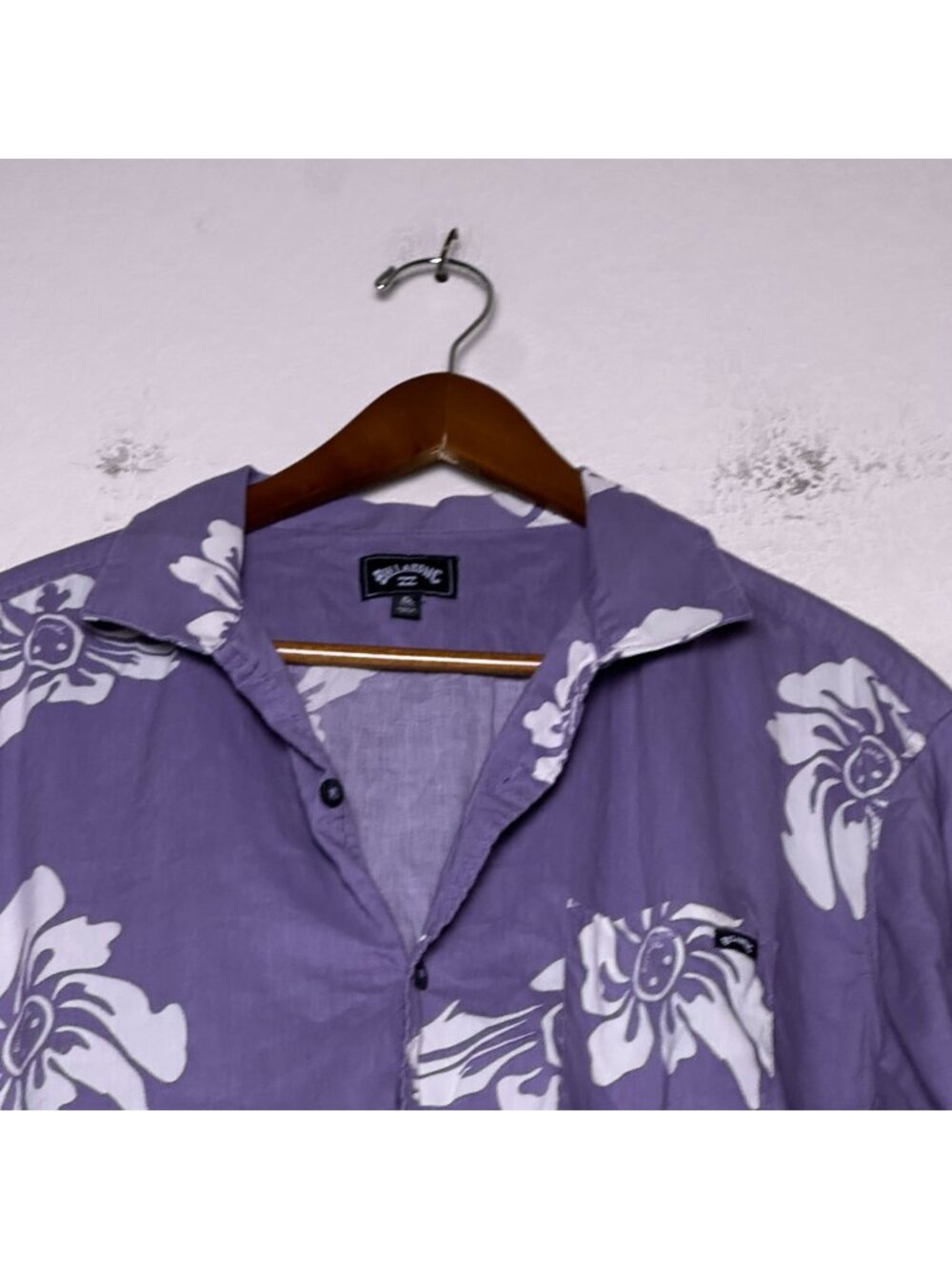 Billabong Button Up Vacation Floral Shirt Men XL Hawaiian Beach Summer Loose Fit